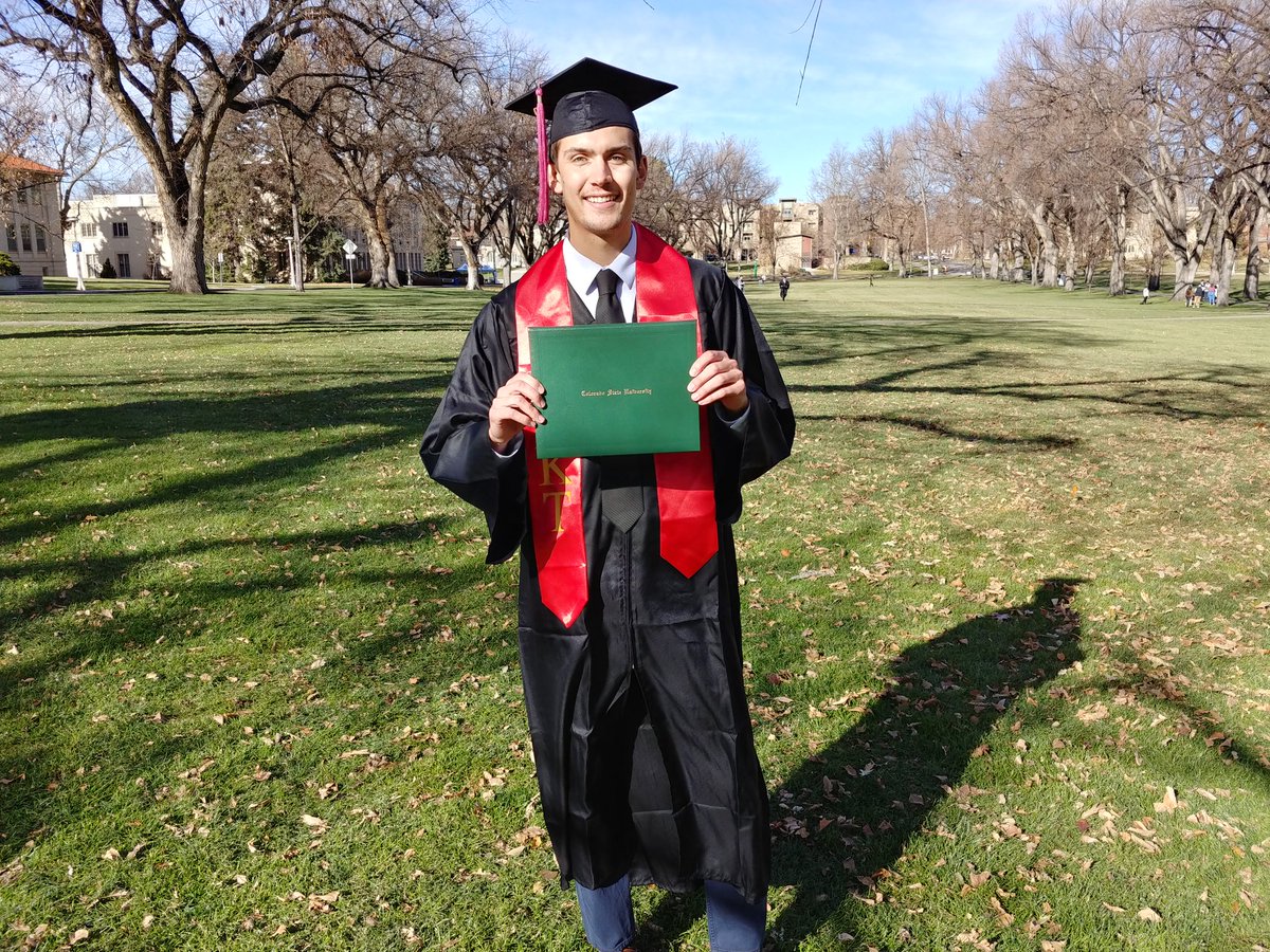 HealthHumanSci's tweet photo. Way to go #RamGrads! π
#CSUClassof2020 https://t.co/y81QWmR4Qx