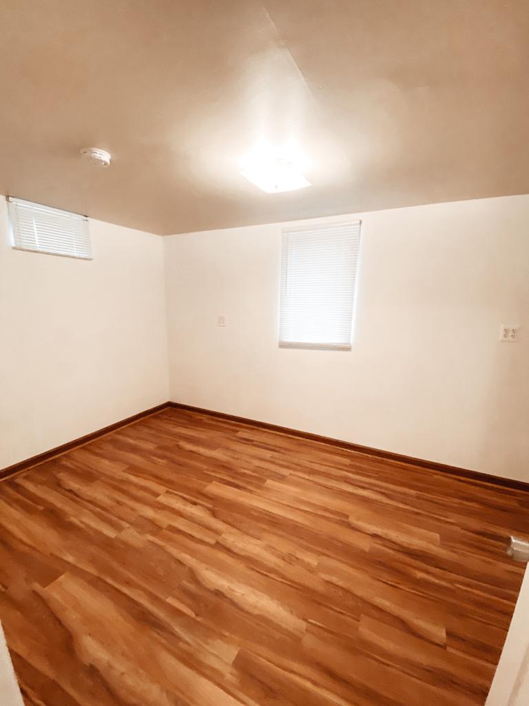 ELITE_pros's tweet photo. A new rental property in Ysiplanti . Spacious backyard.newly renovated. 
For more details please call 8107155486 https://t.co/UKNHGrNmS4