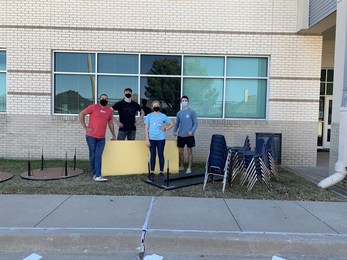 ir_carol's tweet photo. Thank you Valley Creek Church and Valley Creek Next Steps Center for our furniture delivery today. We appreciate the community partnership. The extra tables will be used to accommodate the new desk shields to keep everyone safe. #HopeOnTheMove #hopeforthecity #hopecarriers https://t.co/r7YI4kAcD0