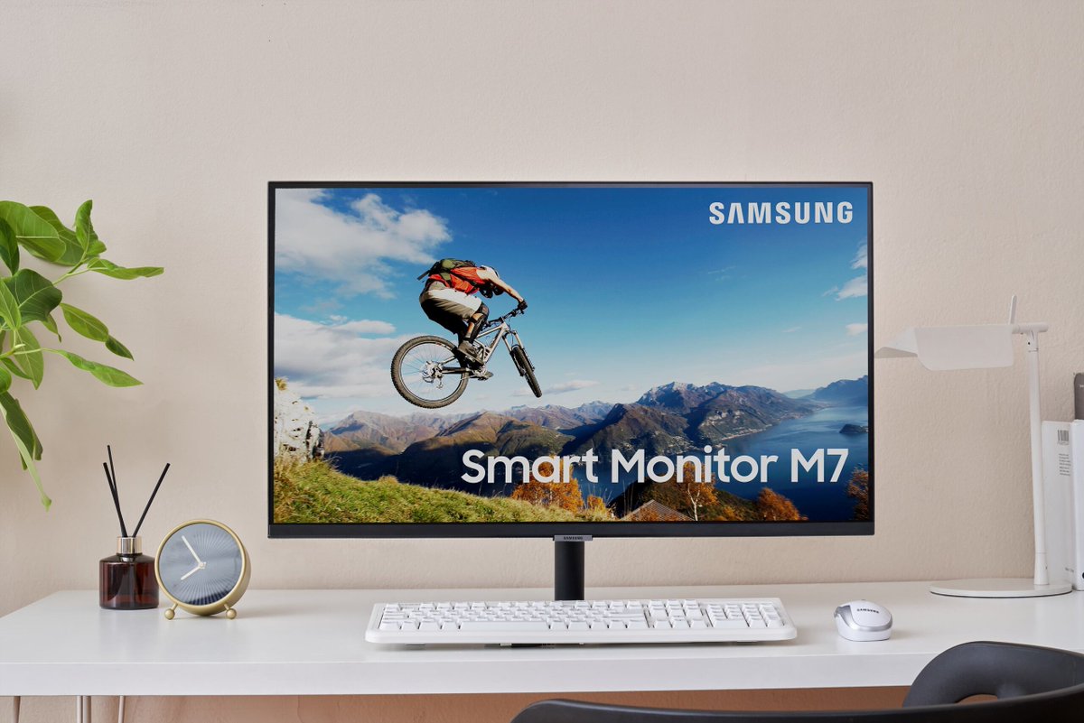 Samsung svela i nuovi Smart Monitor is.gd/glXlw3 #HomeCinemaEHiFi