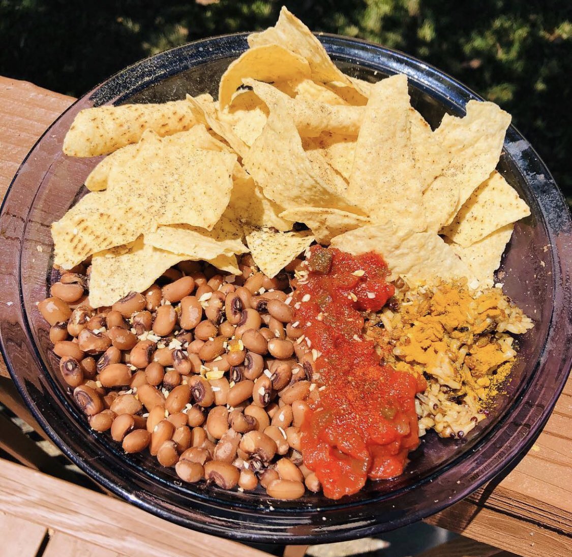 here are some simpler & easier vegan meals and treats:- soy sauce top ramen, tumeric, red onion- tortilla chips, beans, rice, salsa-  @gardein breakfast bowl- Trader Joe’s pumpkin spice cinnamon rolls with cinnamon