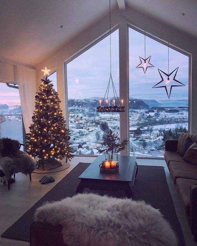 INTERIORPORN1's tweet photo. I want to be here during Christmas 🎄 https://t.co/VTpH4ntxpu