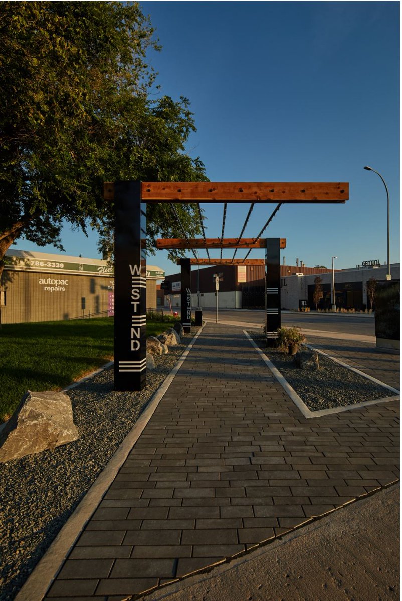 barkmanconcrete's tweet photo. The City of Winnipeg is vibrant with areas that feature precast concrete at its finest.

Contractor: @Kindret_Landscaping
#creatingconcretesolutions #barkman #barkmanconcrete #boardwalkpavers #broadway100mm #pavers #cubegardenbench #cube #gfrc #sitefurnishings #landscapedesign https://t.co/KZATF3G46N