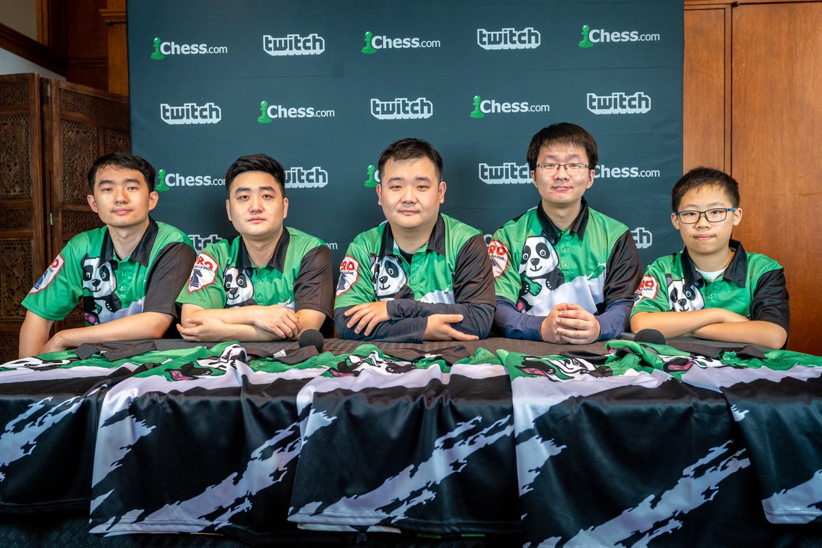 CustomEsports's tweet photo. Throwback to the @chesscom PCL Finals last year! We loved creating the jerseys for the players! ♟#chess #onlinechess #events #apparel https://t.co/6J0pA6FeYF