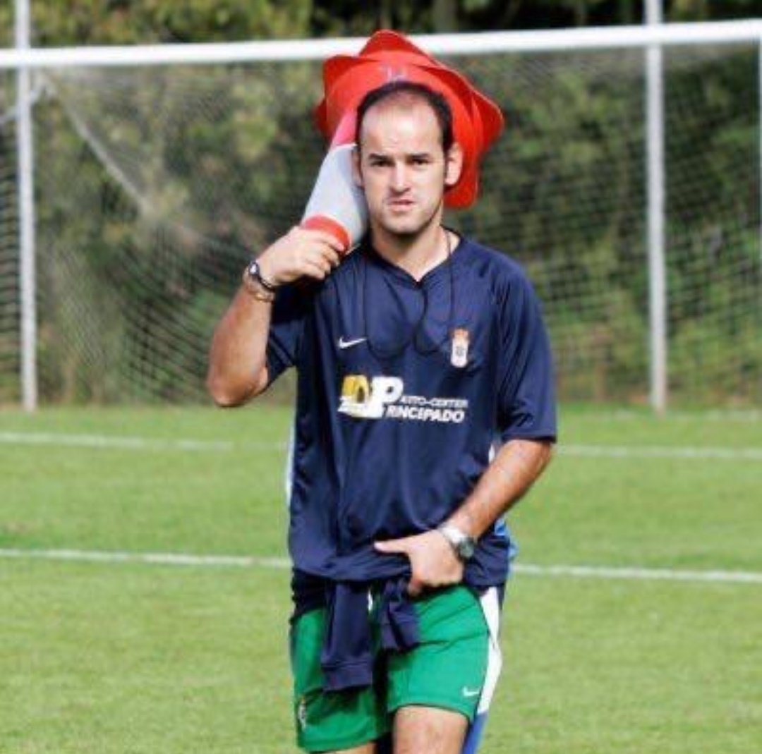 Nueva entrevista en la web!
Con un currante del fútbol y experiencia en diferentes categorías: Sergio Inclán (<a href="/SergInclan/">Sergio Inclan ©</a>).
<a href="/CDManchegoCReal/">Club Deportivo Manchego</a>, <a href="/CDTineo/">Club Deportivo Tineo</a>, <a href="/formacvillarrub/">FORMAC VILLARRUBIA C.F.</a>, <a href="/UDAlmansa/">U.D. ALMANSA</a>, <a href="/Orihuela_CF/">Orihuela C.F.</a>, <a href="/FCCartagena_efs/">FC Cartagena</a>, <a href="/CDMosconia/">Club Deportivo Mosconia</a>...
Entrevista completa en: Formafut.com