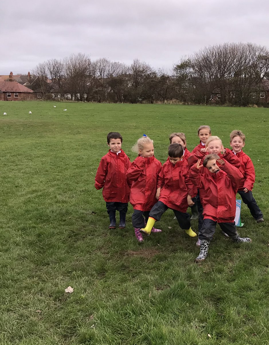 MrsBatemanFS's tweet image. Year 1 have been busy racing around the different countries of the UK this week.