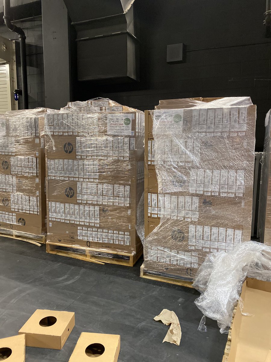 OlgaWalkerNISD's tweet photo. 2000+ Chromebooks in 2 days 😮 it was good working with these fellow TSSs helping @NISDHarlan go 1:1 with student devices.   @TSSMarkRod #nisdtss https://t.co/IR3tSxY7j4
