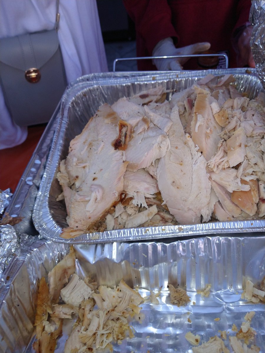 LaMasterCraig's tweet photo. @TraegerGrills Thank you for the pellets, rubs and sauces. We fed a bunch of people, including many homeless, a delicious wood fired feast last Saturday. 9 turkeys on 2 Timberlines were amazing. #traegernation #traegerthanksgiving #helpeachother https://t.co/qBdIAGlHBp