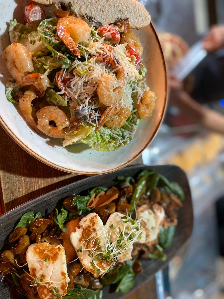 Randaddys_ie's tweet photo. Looking forward, fingers crossed to reopening in December and getting back in the kitchen!
#realtasteofadventure #CanadianInnovationWeek #canadiancooks #canadianchefs
#edmonton #reopeningireland
#irish #lahinch #bestirishfood
#seafood #bordbia https://t.co/colDjGNE82