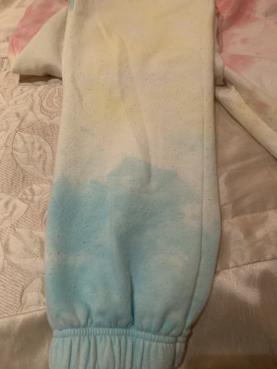 GillBrett8's tweet photo. @dunnesstores Horrified by the condition my Savida order arrived in. Bottoms clearly worn several times and hoodie is ripped. How did this pass QA?!? #shockedandappalled #dunnes https://t.co/PFMapXwABL