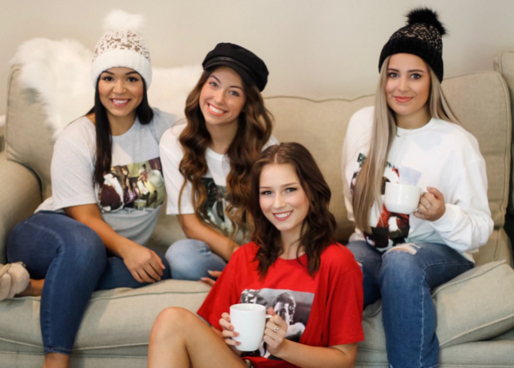 PLTboutiqueKW's tweet photo. Christmas tees are out!! 
Kingwood, Generation Park, &amp; online! https://t.co/065MLGBHgF 🎄 https://t.co/11CYJzcbdt