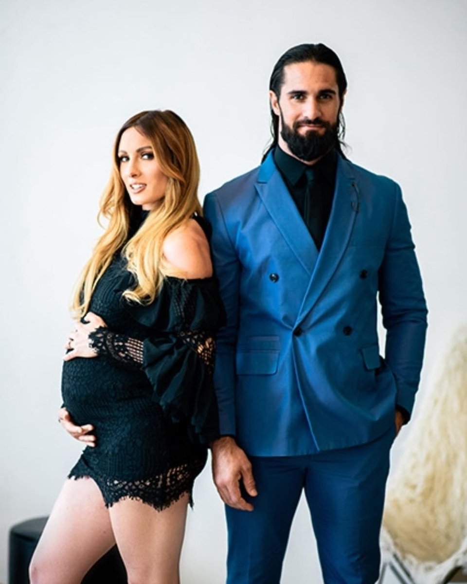 DarrenConnolly_'s tweet photo. Becky Lynch and Seth Rollins decided to break the internet today 😍👏

RT to bless someone's timeline 🔥💯 https://t.co/AO8DGtn7hh