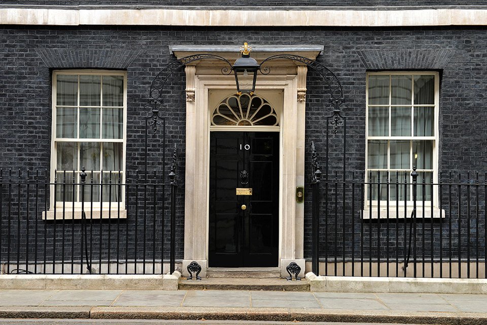 THREAD (1/7) Quick take on 10 point green plan: Serious set of net zero commitments that show PM wants to make his record on green jobs central to the Tory platform at the next election. Further detail will be needed on delivery, but this is an important step-forward on net zero.