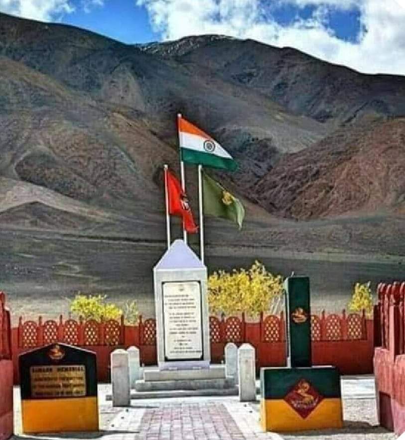DeepakY09201124's tweet photo. रेजांगला दिवस पर
वीर अहिरो के सहादत पर 
सत सत नमन https://t.co/EtInYxuvWv