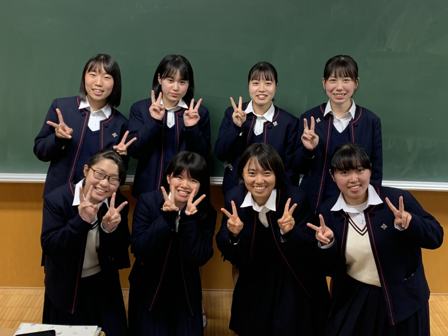 酒田東 こんにちは！山形県立酒田東高校2年生です！わたしたちは地元企業である「酒田米菓」の方と協力して「米こーラボ」という名前で地域貢献のために活動しています。オランダせんべいという地元の名物商品を使った簡単なアレンジレシピを紹介していくので  ...