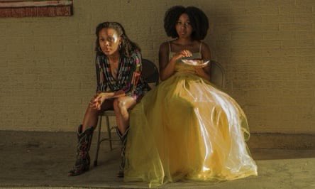fishnetcinema's tweet photo. some 2020 film recommendations:

SHE DIES TOMORROW
THE VAST OF NIGHT
MISS JUNETEENTH
BAD EDUCATION
SAINT FRANCES
KAJILLIONAIRE
FIRST COW
SWALLOW https://t.co/triRFvSnXw