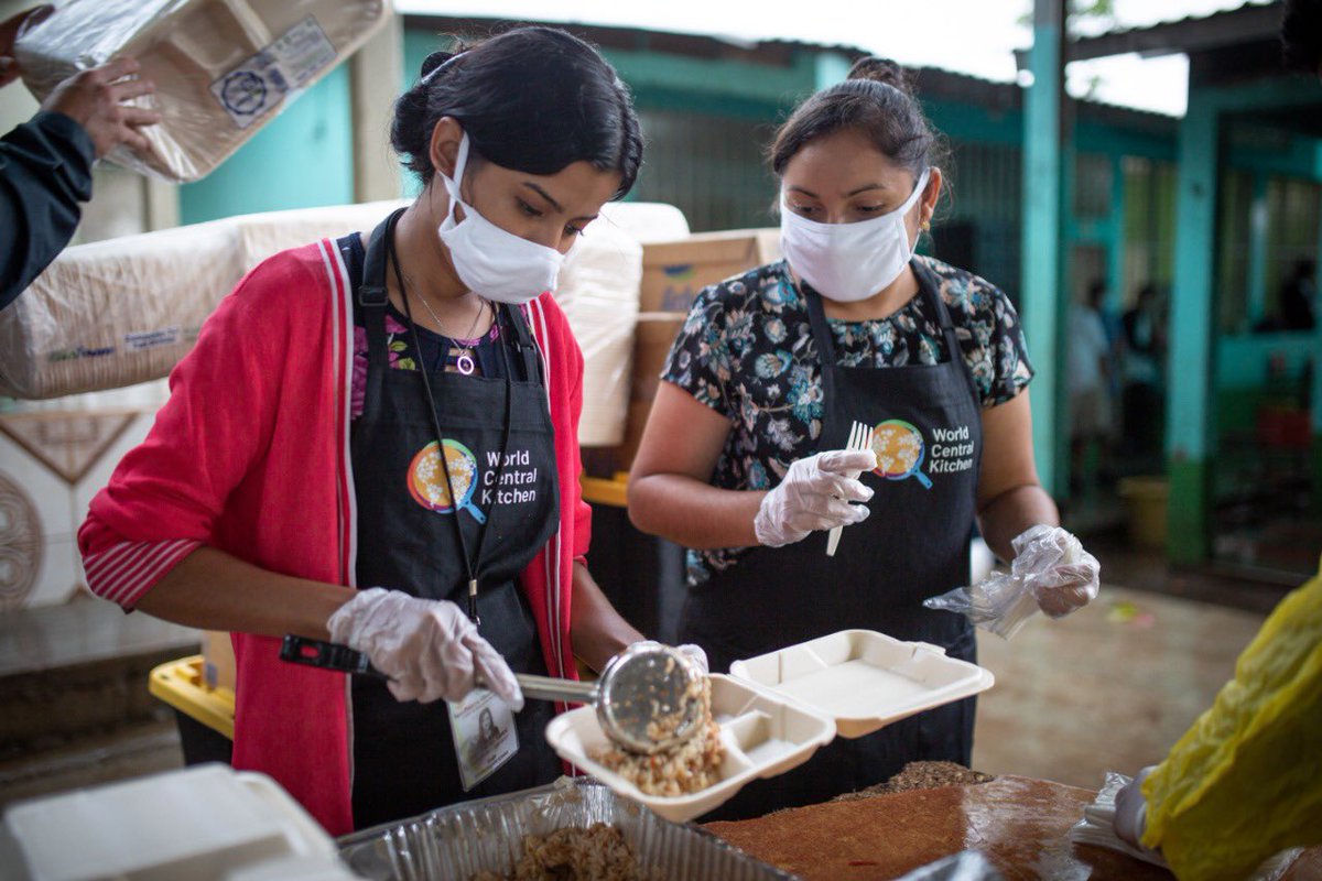 WCKitchen's tweet photo. What did the WCK chefs prepare in Honduras tonight? Pollo Guisado with rice. 😍 This delicious chicken stew was one of the meals delivered to families at about 50 different locations today. And tomorrow, we’ll keep cooking! #ChefsForHonduras https://t.co/QNc2KsC91h