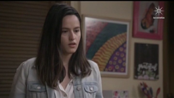 Claralvarezfans's tweet photo. #Clarita
#ImperioDeMentiras 
🥰🥰🥰 https://t.co/fhDnCh1zd1