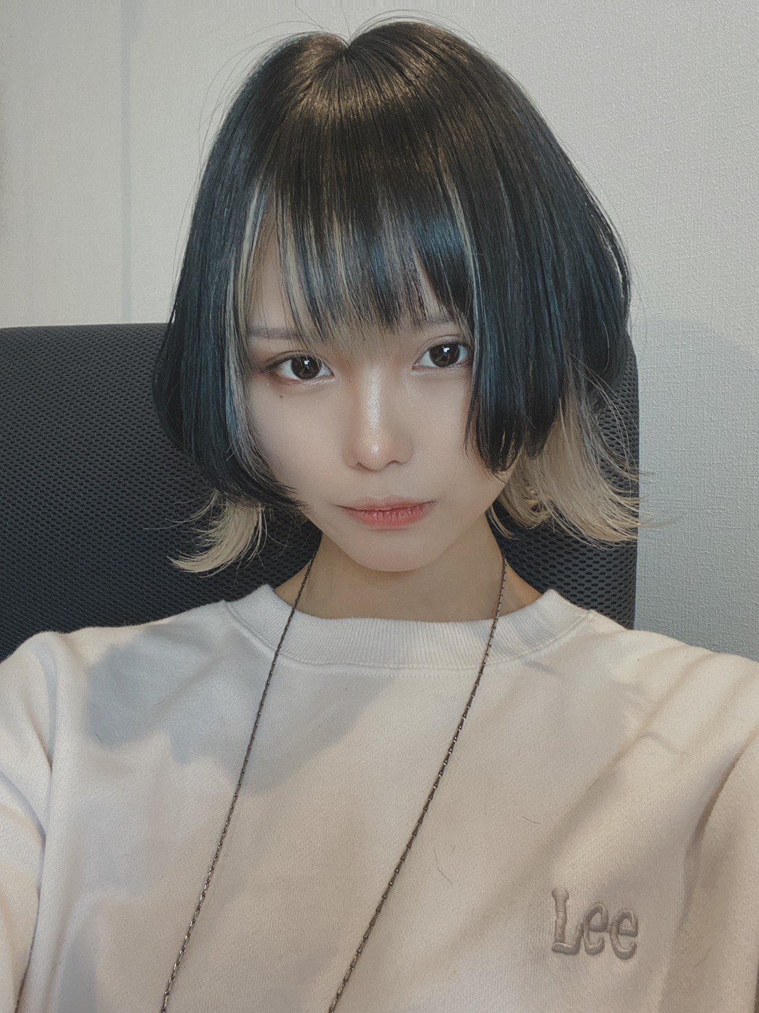 Twitter 上的 長沼彰憲 ウルフ美容師 ショート ボブ ハイトーンカラー インナーカラーウルフボブ ウルフボブ ウルフカット ウルフレイヤー ウルフヘア ウルフ ウルフショート ケアブリーチ Uverworld Bish アイナジエンド インナーカラー Zoc