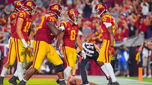 a_williams2022's tweet photo. BEYOND BLESSED to EARN an offer from THE UNIVERSITY OF SOUTHERN CALIFORNIA‼️ @kearycolbert #FightOn #BTO @JLBarnes4 https://t.co/Nfb79k0ANQ