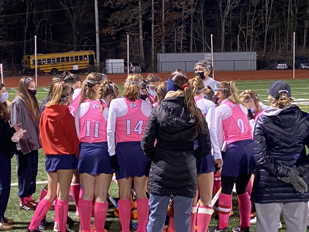 LHSRI_Athletics's tweet photo. 🏑 Lions hang on to defeat Burrillville 1-0. Advance to the State Championship vs SK on Saturday at 1:30 pm at Cranston Stadium. @LHSRI https://t.co/444iQXmagK