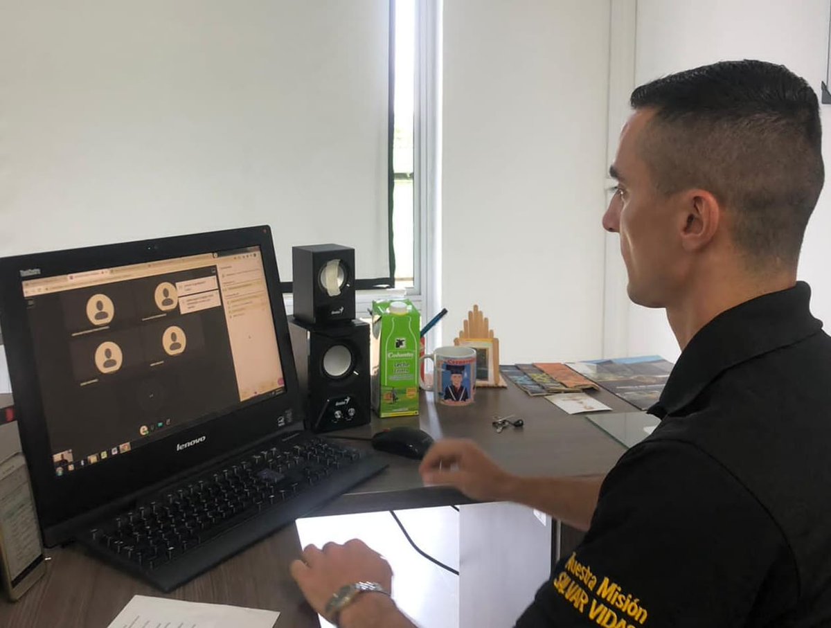 COL_EJERCITO's tweet photo. Con éxito se clausuró el Curso Internacional de Introducción al Desminado Humanitario, con asistencia de 14 participantes de seis países donde se fortalecieron las capacidades para neutralizar la amenaza de minas antipersonas y artefactos explosivos.  #DIRIE #EjércitoEnElMundo https://t.co/z49bKOiclo