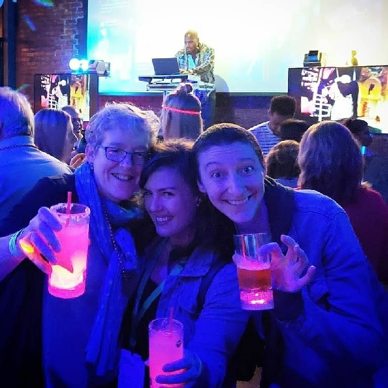 streamlinedstrt's tweet photo. As Quickbooks Connect approaches tomorrow in a virtual environment, we take a look back at the very in person fun we've had in past years. 💚
#QBconnect
#quickbooks 
#accounting
#bookkeeping
#havefunstaysafe https://t.co/7TNAkhw5gS