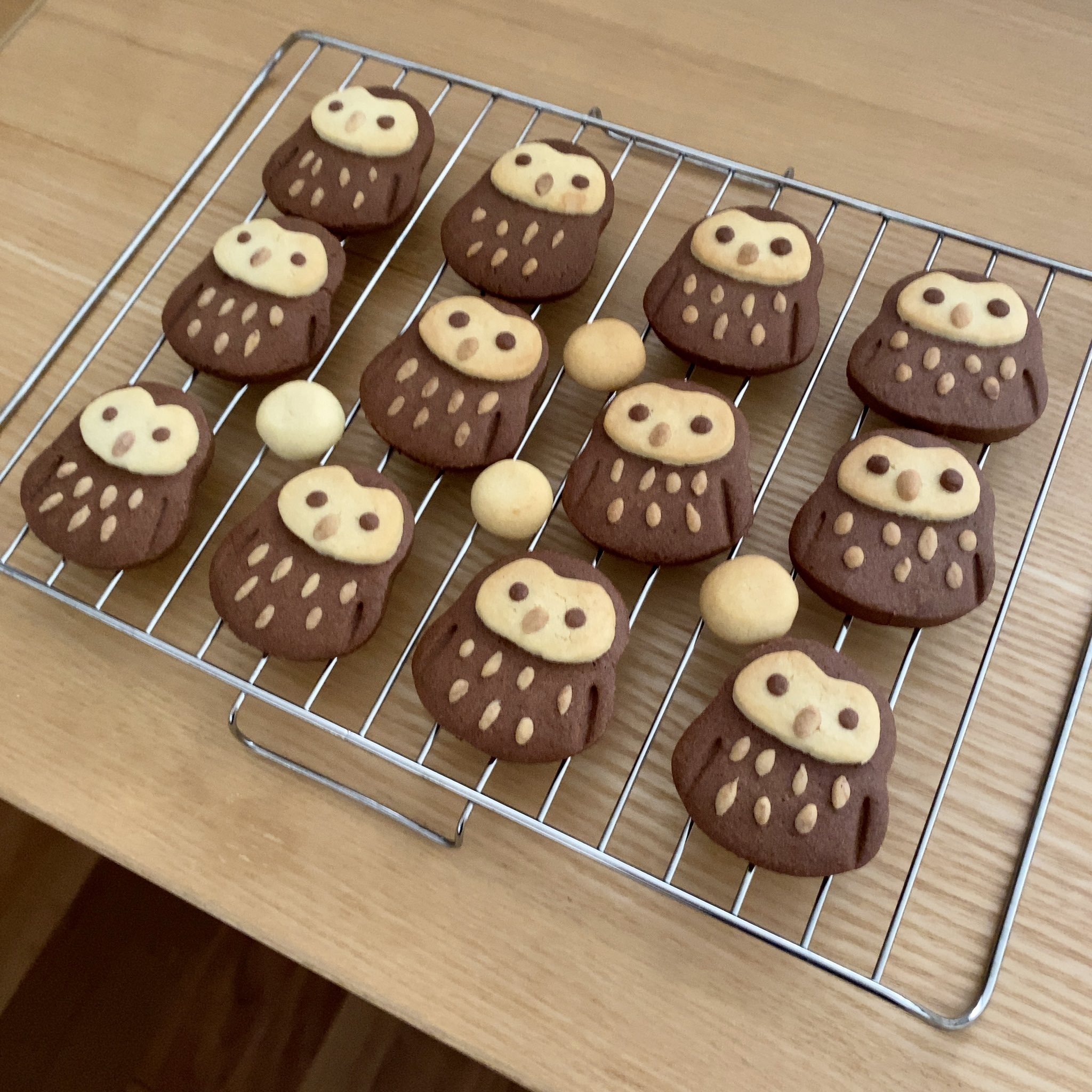 どんぐり アルミ缶を切って 手作りクッキー型で型抜き フクロウに見える 笑 以前作ったどんぐりクッキーは 大変だったな フクロウクッキー クッキー型手作り オリジナルクッキー型 T Co Dc007tzqjd Twitter