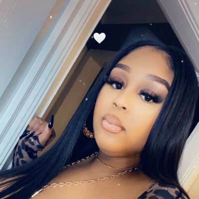 beatbylayaa's tweet photo. #NewProfilePic https://t.co/HydJWGrdRs