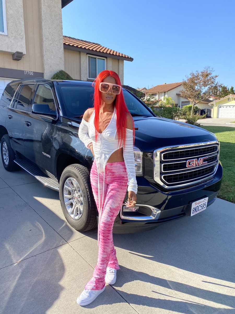 niquekiane's tweet image. LA.💕