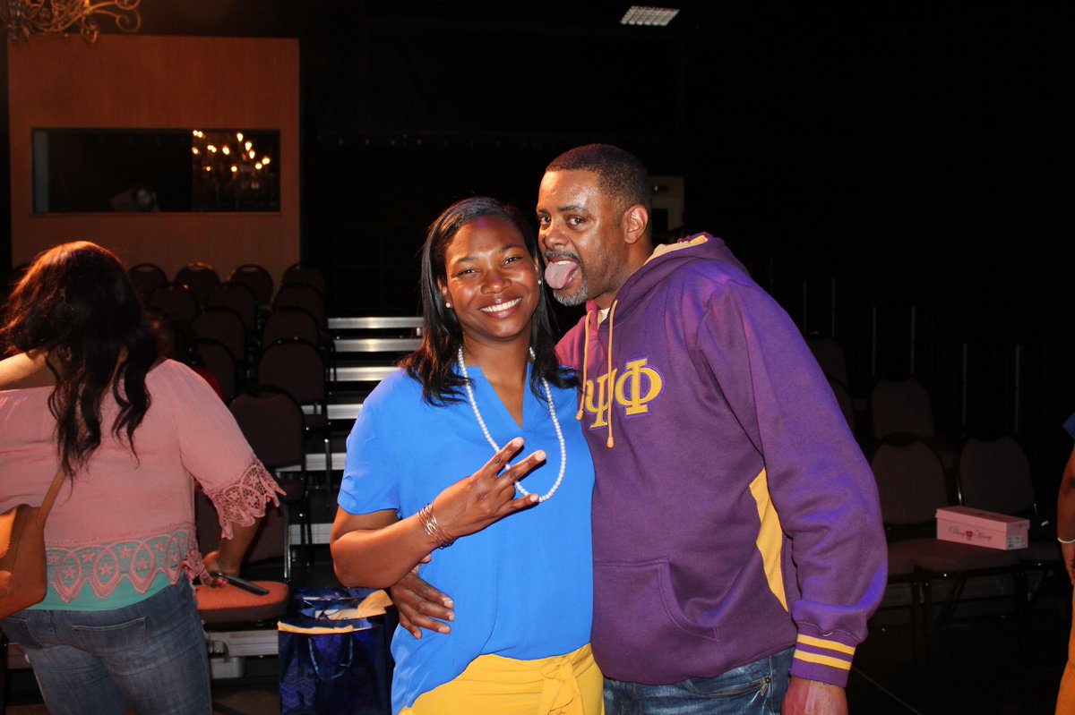 Happy Founders’ Day to the Bruhz!! Peep my parents 💙💛💜 #k9love