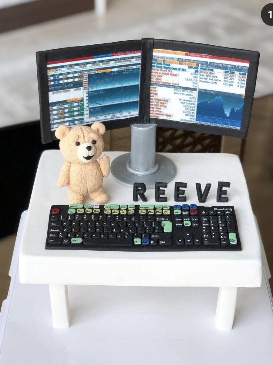 fion_li's tweet photo. A #HongKong local cake shop made a @bloomberg terminal birthday cake on client request. that keyboard is amazing. (not my birthday.)

Cake and photo credits: Dear Harley Cake Studio
IG: dearharley_ https://t.co/lecTOl7iqR
