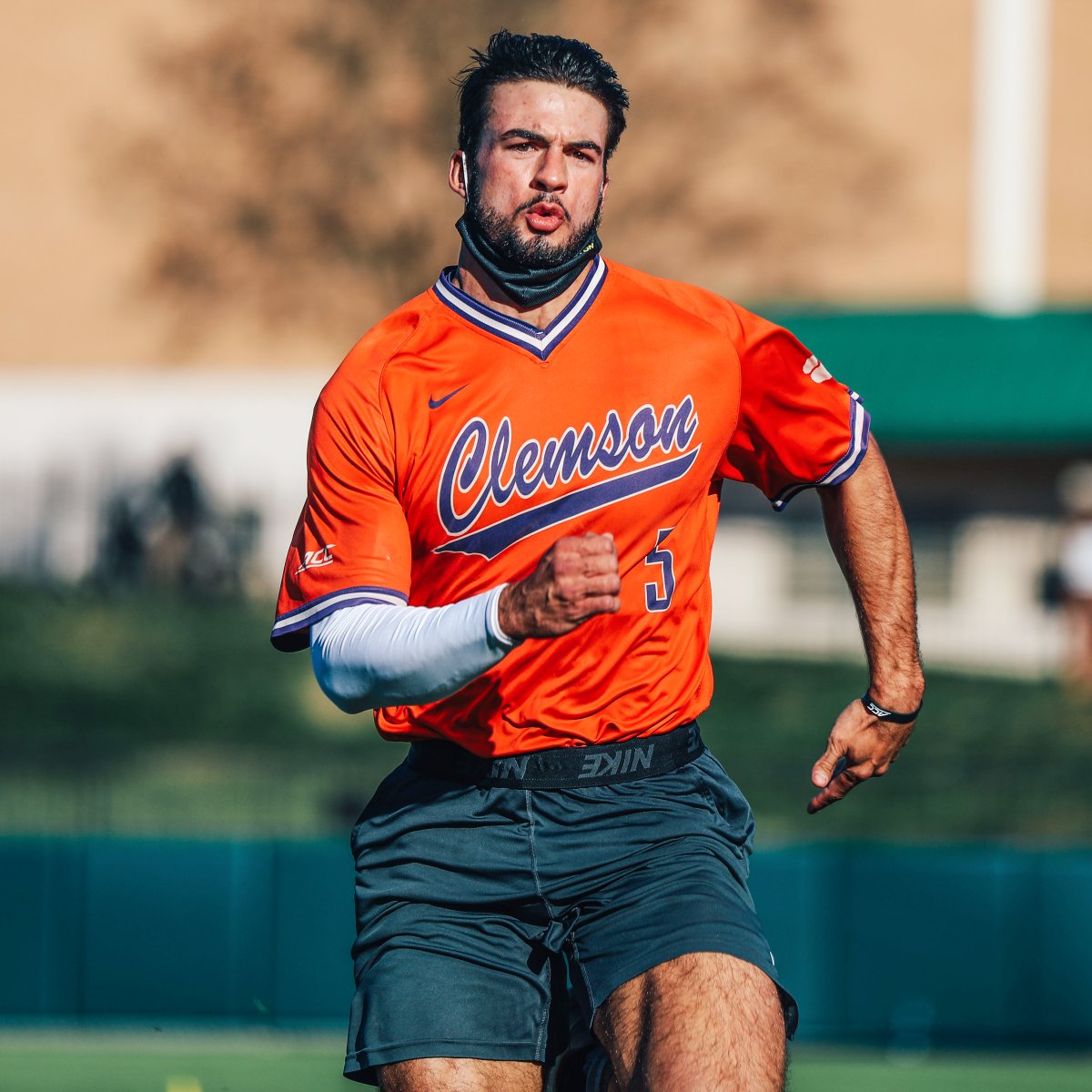 ClemsonBaseball's tweet photo. Showing off for @MLB scouts. πΎ πͺ π
#ProDay2020 https://t.co/tZCKFRD8K4