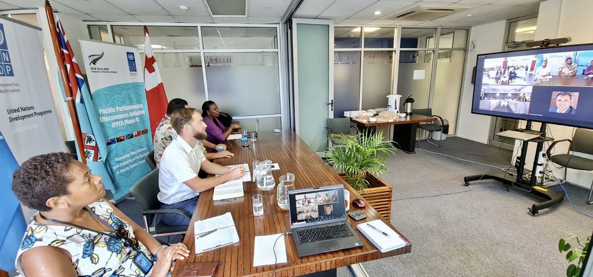 GiulianiJRaph's tweet photo. The two-days orientation for youth #parliaments delegates combined @UNDP_Pacific governance expertise and networks and @OHCHR_Pacific #HumanRights and legal expertise to the benefit of #Pacific #Youth and their #outreach to remote communities on #tolerance #respect &amp; #diversity https://t.co/ISUXt4XT6r