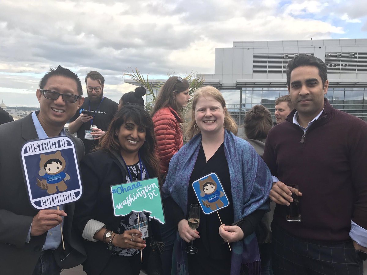 Happy Birthday  @PalluAgs! I hope you have an incredible year ahead of you. It’s been a fun and wild ride being your friend and colleague for a little over a year; a thread (pictured below after  #dc world tour July ‘19)  #trailblazercommunity