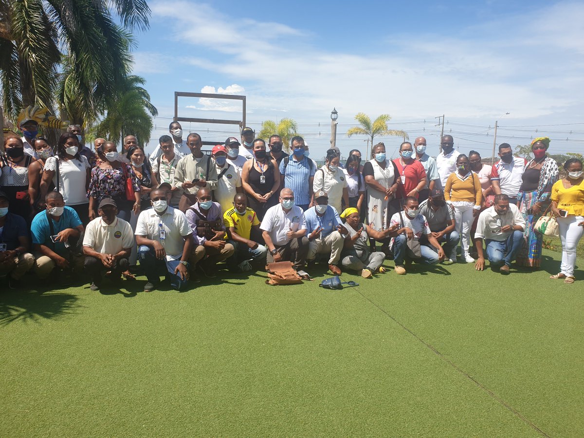 claudiahenaog's tweet photo. Socialización de Puerto pisisí a todos los sectores convocados Por la veeduría "Comité de Iniciativa Portuaria" sobre cómo va el proyecto. https://t.co/fSehnAhnGn