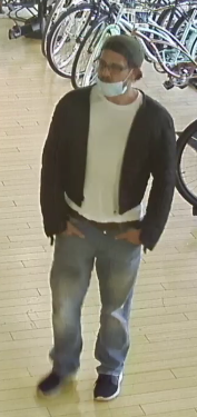 boulderpolice's tweet photo. Boulder police are investigating a second burglary at a local bicycle shop in less than a week and are asking for the public’s help to identify the individuals involved. https://t.co/02BaQU89rt https://t.co/XhUgHj8IXx