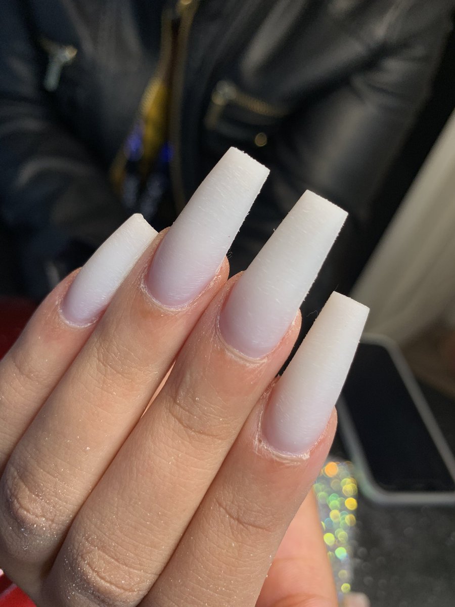 DaaamnTaay's tweet photo. In need of a Nail Tech in Nashville, my books are always open 😘 
#nashvillenailtech #share #nails 

IG: @damn.taayy https://t.co/joxaLL3k8p