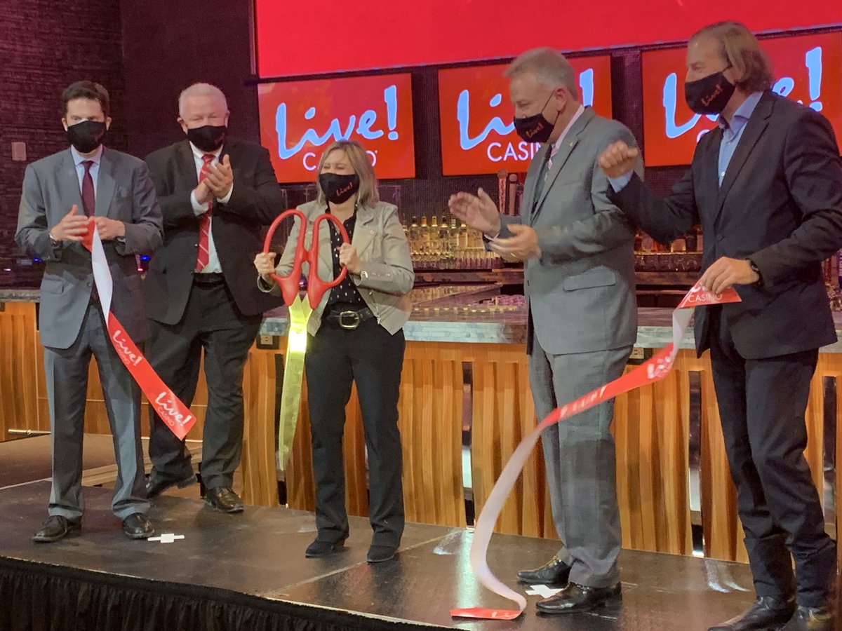 livecasinoPGH's tweet photo. It’s official! We are ready to welcome our guests to Live! Casino Pittsburgh on 11/24! Are you ready to Go Live!? #LiveCasinoPGH #PlayAtLIVE Gambling Problem? Call 1-800-Gambler https://t.co/Lyi5bp3lyi