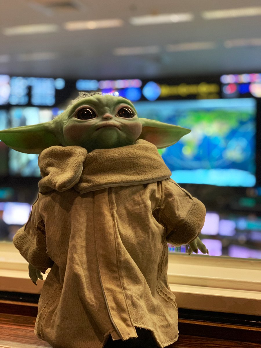 Overall, I think The Child enjoyed his day behind the scenes and being a part of the action at  @NASA_Johnson. (6/6) #takeTheChildToWorkDay #TheMandalorian    #sideshowcollectible @collectsideshow