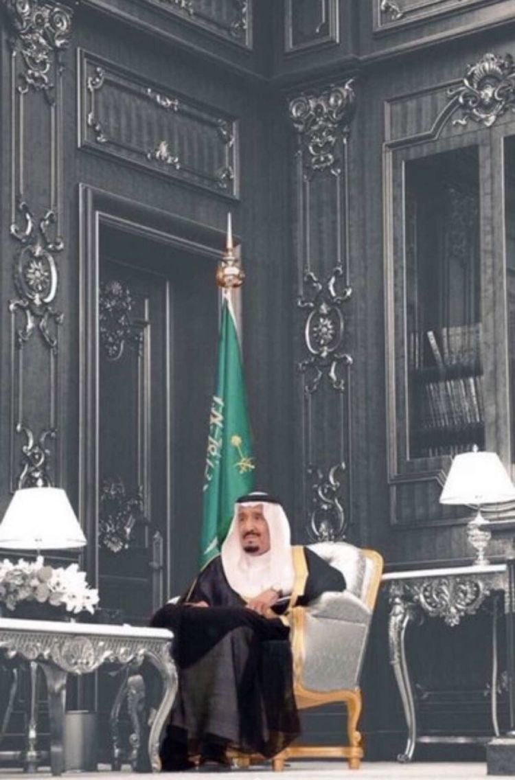 50gkm's tweet photo. بكل فخر واعتزاز، نجدد البيعه والولاء لسيدي خادم الحرمين الشريفين الملك سلمان بن عبدالعزيز حفظه الله، على السمع والطاعه سيدي.#الملك_سلمان_بن_عبدالعزيز https://t.co/naktEhnhgH