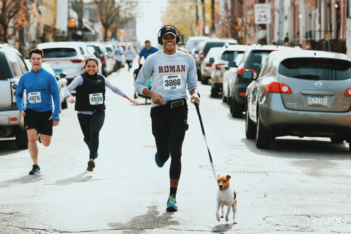 _SkyCP's tweet image. Have you registered for our Holiday Half-Marathon? Dec. 1-7 runners from all over Philly will complete a 5K, 10K or half-marathon to raise money for our scholars. If you want to participate but running is not your idea of fun, you can also donate here: bit.ly/2UBwyDh