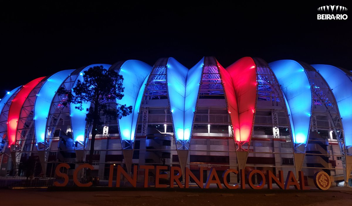 SCInter_ENG's tweet image. On the World Day to Combat Prostate Cancer, Beira-Rio lighting alerts to the Blue November and the importance of human health care.

 Learn more about the disease and the importance of early diagnosis: bit.ly/2IMp1Px