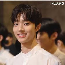bakerysnake's tweet photo. #ILAND_EP2 #ILAND_Rewatch
I miss EJ💔 https://t.co/fOxxYSLfj9