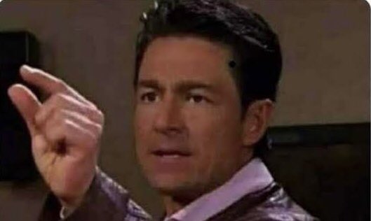 muchachantigua's tweet image. Estoy así de rendirme con la bici y aceptar que mi destino es dejarle de jugar a la hija de Don vergas y moverme en Metro y metrobús