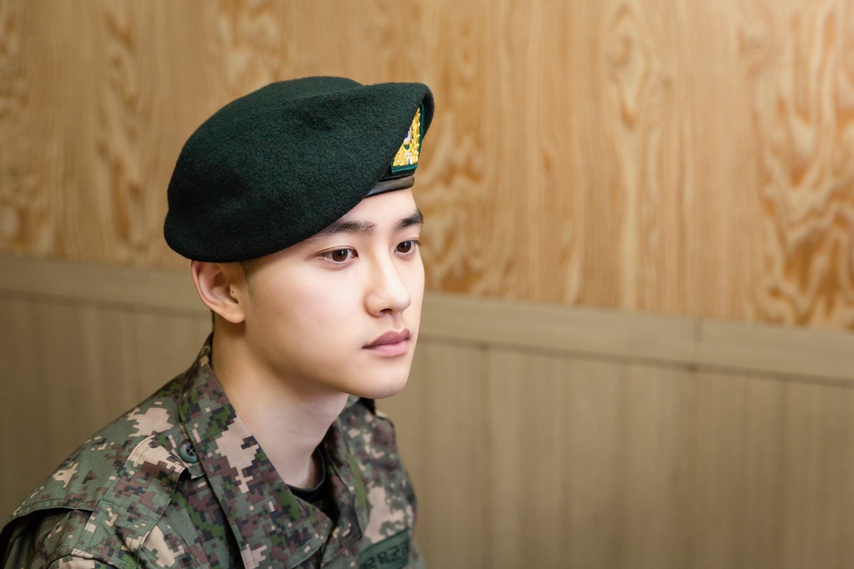 EXOGlobal's tweet photo. [OFFICIAL] 201118 Korea's Military Manpower Update: #DOHKYUNGSOO to participate in the "I am proud" challenge; a campaign promoting the military service to start on Nov 23. 

A special Q&amp;A video with Sergeant Doh will be released on MMA's official Youtube &amp; Twitter.

@weareoneEXO https://t.co/akfr3W7kf9