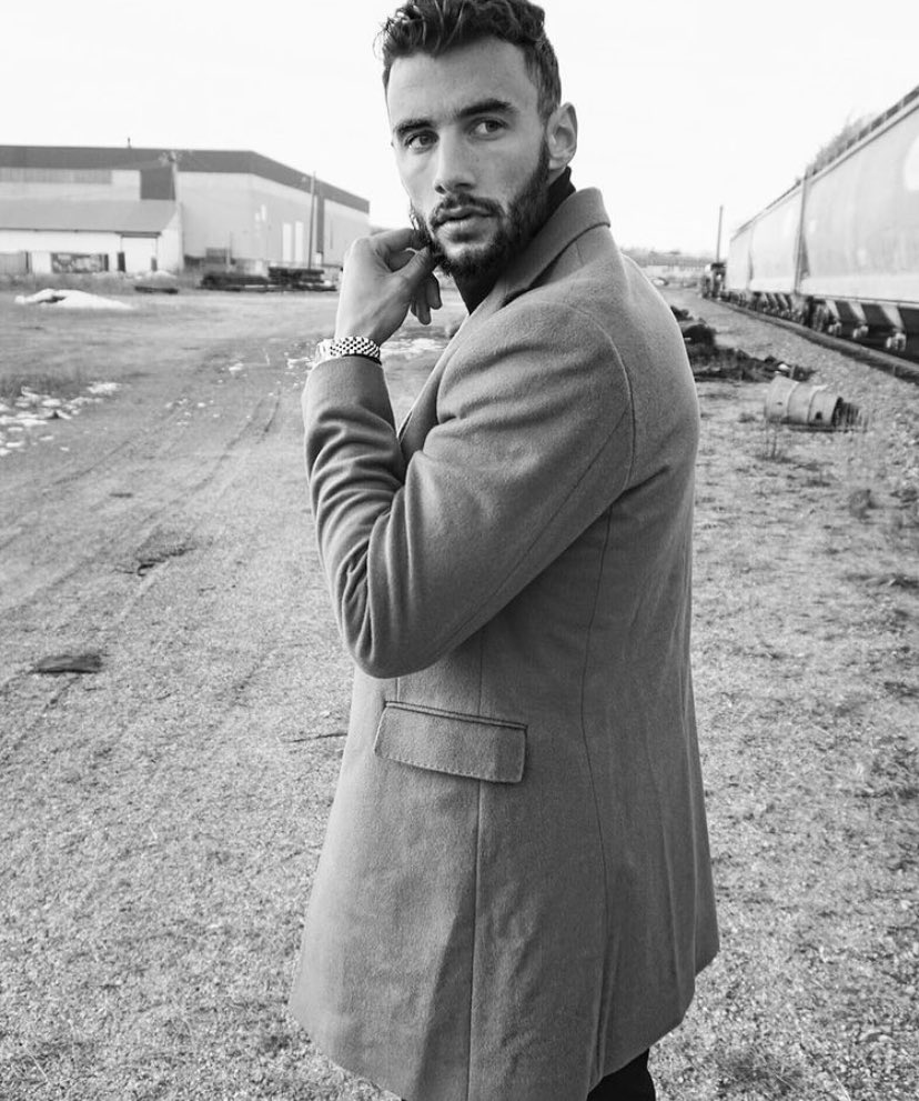 amorjxss's tweet photo. It’s not enough Brendan in this episode for me  #bachelorette #TheBachelorette https://t.co/nGeBoV7myW