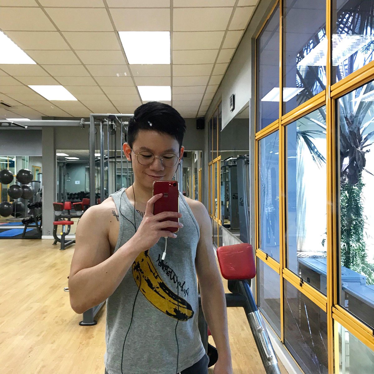 yourfavstash's tweet photo. Clean cut 🍌

#hornyflex #sub #malaysian #secretadventures https://t.co/k9YAwg47cV
