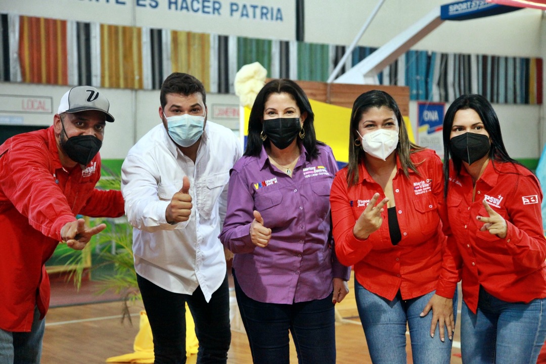 MariaVallenil15's tweet photo. Sepan q en Monagas gana CHÁVEZ y este #6D Regresa la Fuerza Chavista a la Asamblea Nacional @Marlenycdc_ @ErnestoPSUV_ @eirimarmalave @OmarPSUV_ @mgvillarroel1 junto a @_LaAvanzadora @dcabellor y nuestro Presidente @NicolasMaduro #NosotrosVenceremos @CCDarioVivasMon @PartidoPSUV https://t.co/MnEHQEsig9