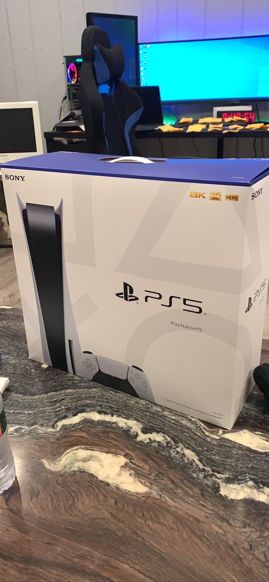 Kaloshnikov47's tweet photo. i got a ps5 for sale disc model $1100 obo https://t.co/Co3gHvlcS1